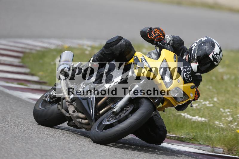 /10 20.04.2026  Pluess Moto Sport ADR/Freies Fahren/88